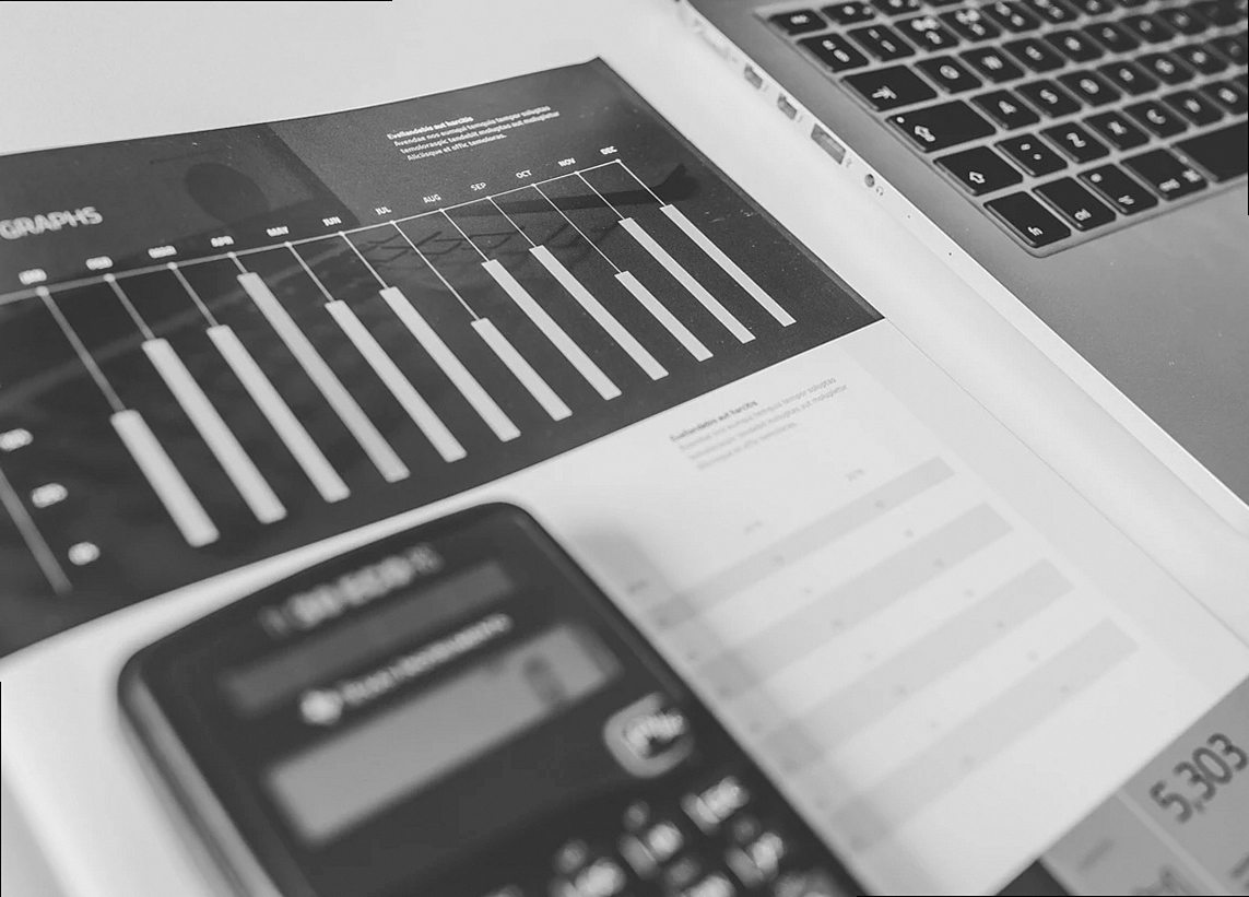 calculator, numbers, accounting, charts, graphs, finance, macbook, laptop, computer, technology, gray computer, gray tec